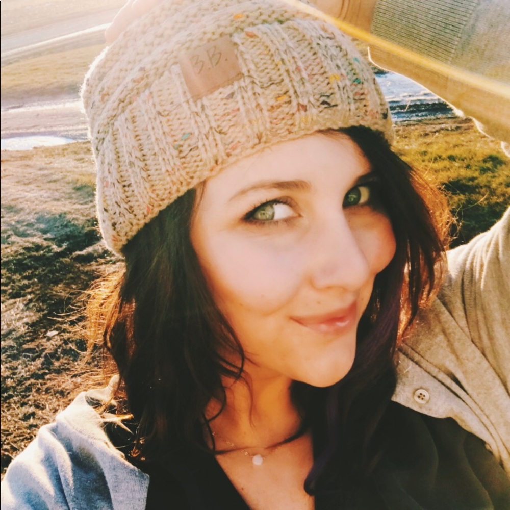 Meet your Posher, Kyna